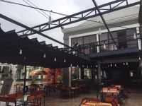 Mái xếp lượn sóng nhà hàng